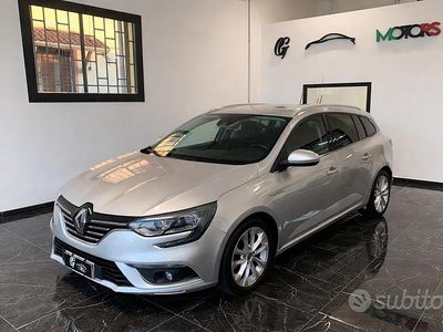 Usata Renault Mégane GrandTour 110 CV (80 kW) 2017 Grigio Station wagon