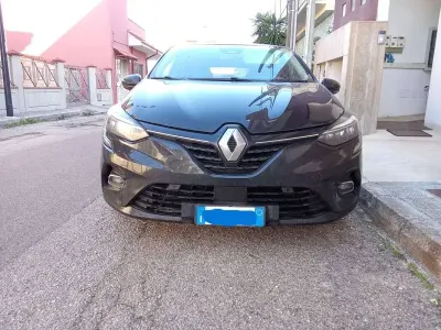 Brugt Renault Clio V Business 101 HK (74 kW) 2023 Sort Sedan