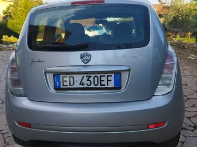 Usata Lancia Ypsilon