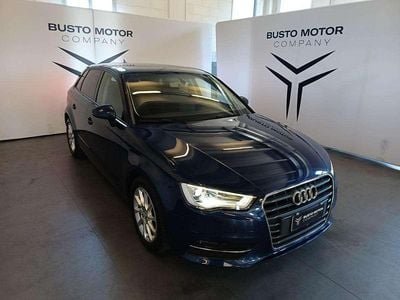 Usata Audi A3 Attraction 110 CV (80 kW) 2015 Blu / metallizzato Berlina