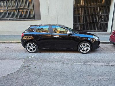 Usata Alfa Romeo Giulietta 140 CV (102 kW) 2011 Nero Utilitaria