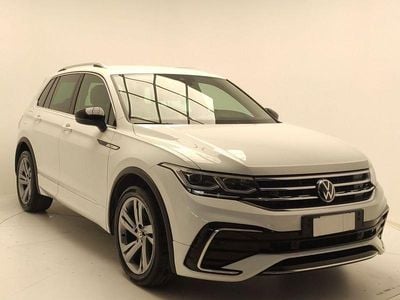 Usata VW Tiguan R-line 150 CV (110 kW) 2021 Bianco SUV