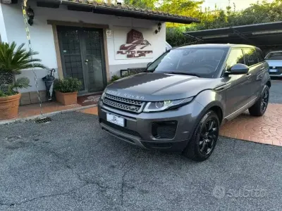 Usata Land Rover Range Rover evoque SE Dynamic 150 CV (110 kW) 2018 Grigio scuro SUV