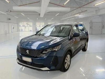 Usata Peugeot 5008 Business-Line 130 CV (95 kW) 2021 Blu SUV