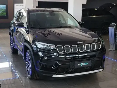 Usata Jeep Compass Limited 131 CV (96 kW) 2021 Nero SUV