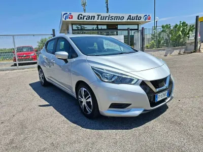 Usata Nissan Micra 90 CV (66 kW) 2018 Argento Utilitaria