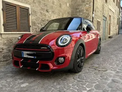 Usata Mini John Cooper Works 116 CV (85 kW) 2018 Rosso Utilitaria