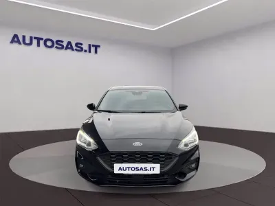 Usata Ford Focus ST-Line 125 CV (91 kW) 2022 Nero metallizzato Berlina