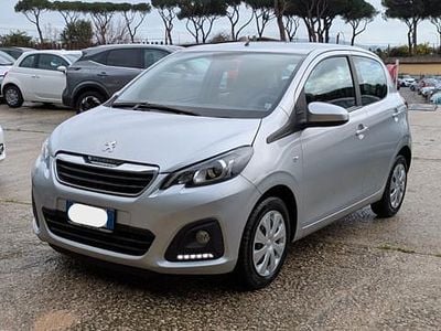 Usata Peugeot 108 Active 72 CV (52 kW) 2019 Argento Berlina