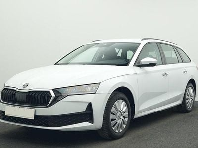 Usado Skoda Octavia Executive 116 CV (85 kW) 2025 Blanco Familiar
