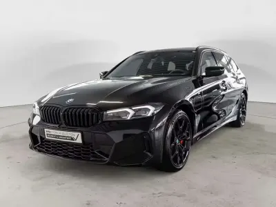 Usata BMW 330e M Sport 292 CV (214 kW) 2025 Sapphire nero Station wagon