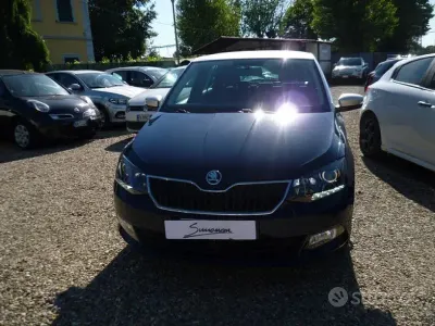 Usata Skoda Fabia Design Edition 75 CV (55 kW) 2018 Blu/azzurro Berlina