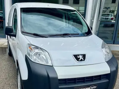Usata Peugeot Bipper 80 CV (58 kW) 2016 Bianco Monovolume