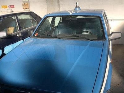 Usata Alfa Romeo 75 120 CV (88 kW) 1987 Blu Berlina