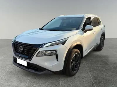 Usata Nissan X-Trail N-Connecta 214 CV (157 kW) 2025 Bianco SUV