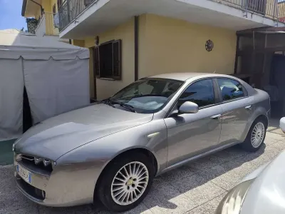 Usata Alfa Romeo 159 Progression 170 CV (125 kW) 2008 Grigio Berlina
