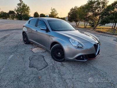 Usata Alfa Romeo Giulietta 105 CV (77 kW) 2010 Grigio Berlina