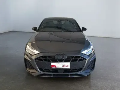 Gebraucht Audi A3 Sportback Ambiente 150 PS (110 kW) 2025 Grau Kleinwagen