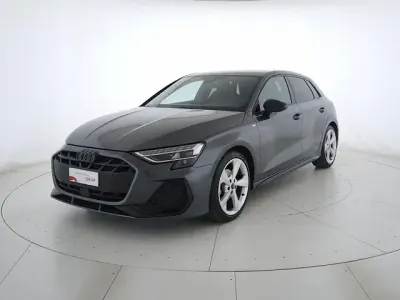Usata Audi A3 S-Line 150 CV (110 kW) 2025 Grigio daytona perlato Berlina