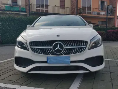 Usata Mercedes 180 Premium 109 CV (80 kW) 2018 Bianco Berlina