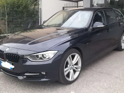 Usata BMW 316 Sport Line 116 CV (85 kW) 2013 Blu/azzurro Station wagon