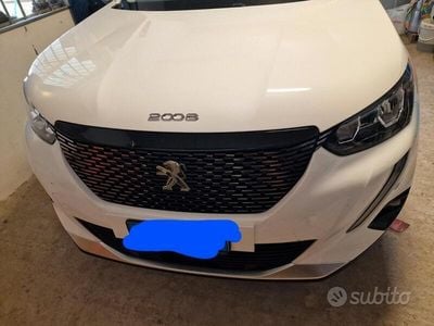 Usata Peugeot 2008 Allure 102 CV (75 kW) 2021 Bianco SUV