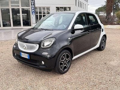 Usata Smart ForFour Passion 71 CV (52 kW) 2017 Nero Utilitaria