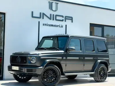 Usata Mercedes G400 AMG Line Premium Plus 330 CV (242 kW) 2023 Nero SUV