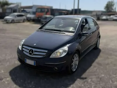 Usata Mercedes B200