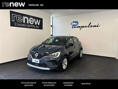 Usata Renault Captur Equilibre 91 CV (66 kW) 2023 Blu scuro SUV
