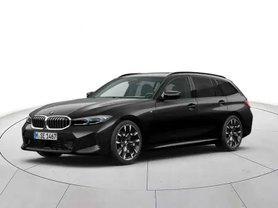 Usata BMW 330 M Sport 245 CV (180 kW) 2025 Black sapphire Station wagon