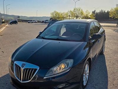 Usata Lancia Delta 165 CV (121 kW) 2008 Blu Utilitaria