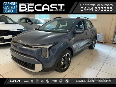 Nuova Kia Stonic Urban 101 CV (74 kW) 2026 Bluazzurro SUV