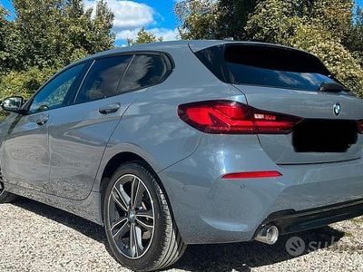 Usata BMW 116 Sport Line 116 CV (85 kW) 2020 Grigio Utilitaria