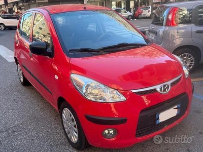 Usata Hyundai i10 2011 Rosso Utilitaria