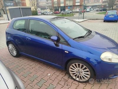 Usata Fiat Grande Punto 90 CV (66 kW) 2007 Utilitaria