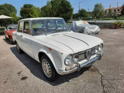 Usata Alfa Romeo Giulia Ti 106 CV (77 kW) 1963 Bianco Berlina
