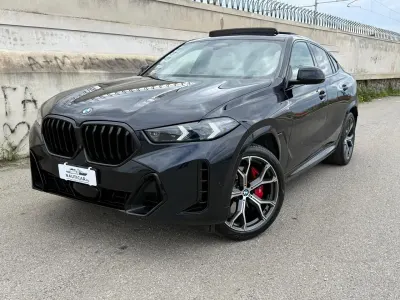 Usata BMW X6 M M Sport 297 CV (218 kW) 2023 Blu SUV