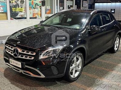 Usata Mercedes GLA180 108 CV (79 kW) 2018 Nero SUV