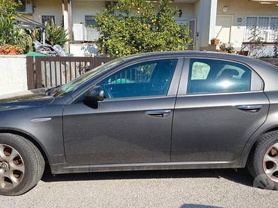 Alfa Romeo 159