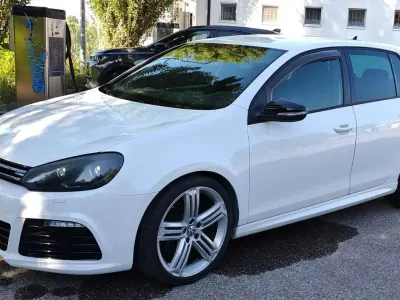 Usata VW Golf VI R 271 CV (199 kW) 2010 Bianco Utilitaria