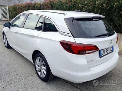 Usata Opel Astra 105 CV (77 kW) 2022 Bianco Station wagon