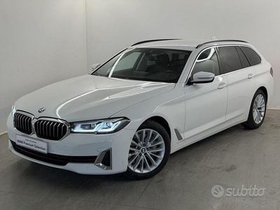 Usata BMW 530 249 CV (183 kW) 2022 Bianco Station wagon