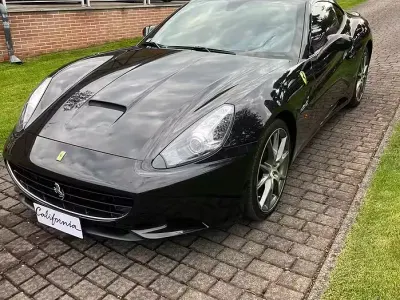 Usata Ferrari California 460 CV (338 kW) 2009 Cabrio