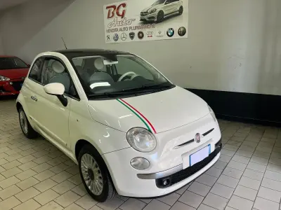Usata Fiat 500 Lounge 75 CV (55 kW) 2010 Bianco Berlina