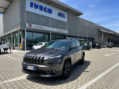 Usata Jeep Cherokee Night Eagle 185 CV (136 kW) 2018 Grigio SUV