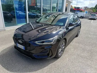 Usata Ford Focus ST 125 CV (91 kW) 2023 Nero Berlina