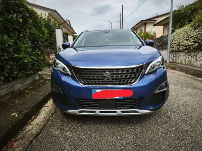 Usata Peugeot 3008 Allure 131 CV (96 kW) 2018 Blu SUV