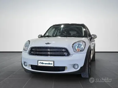 Usata Mini One D Countryman 90 CV (66 kW) 2015 Bianco SUV