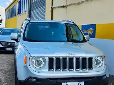Usata Jeep Renegade Limited 120 CV (88 kW) 2016 Grigio SUV